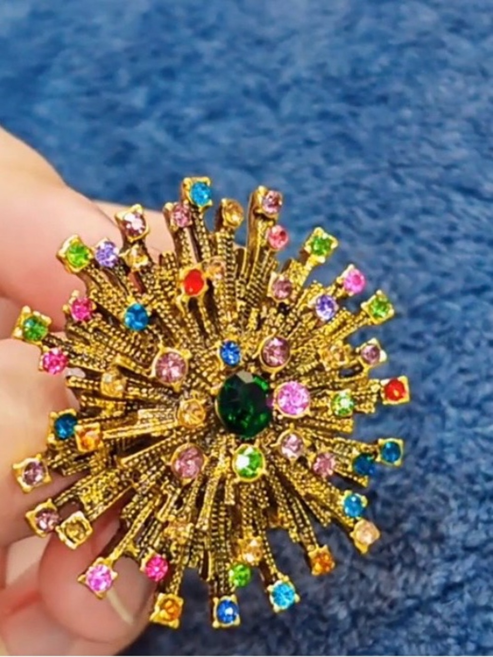Gold-Tone Multi-Colored Crystal Burst Brooch - Vintage Style - Picture 7 of 8